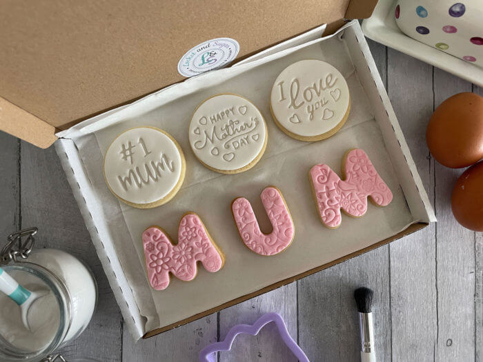 Happy Mothers Day Mum Pink Letterbox Cookies