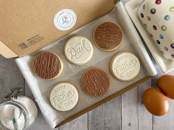 Happy Fathers Day Dad Wooden Texture Letterbox Cookies