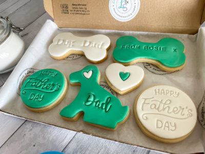 Dog Dad Happy Fathers Day Green Letterbox Personalised Cookies